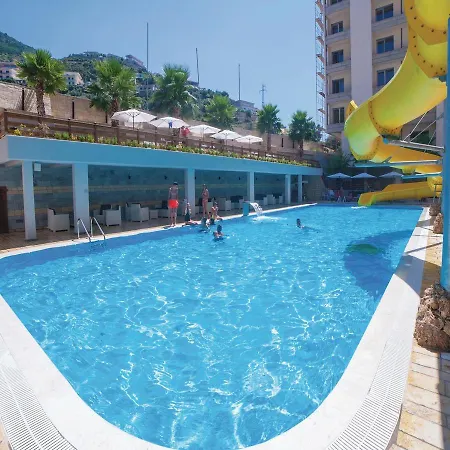 Two-bedroom In Avlonya