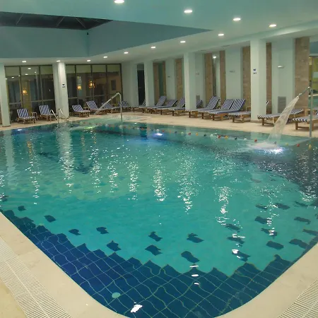 Two-bedroom In Daire Avlonya